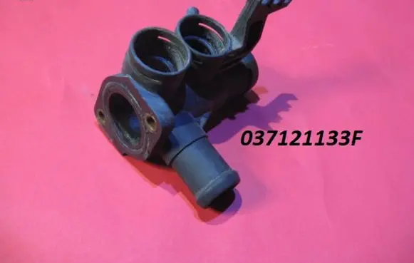 Seat Toledo I (1L) Engine coolant pipe/hose 037121133F