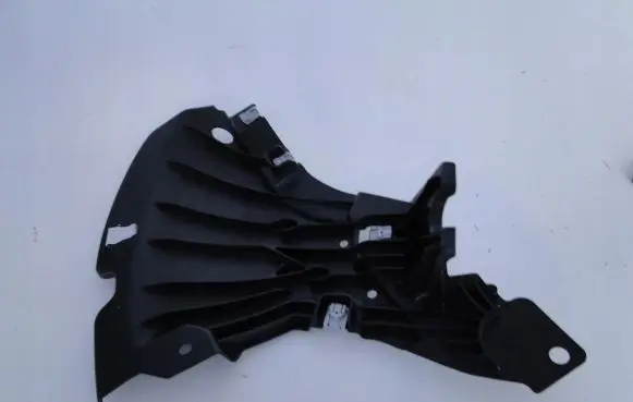 Mercedes-Benz C W206 Front bumper skid plate/under tray A2065200600