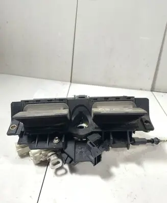 Audi A6 S6 C5 4B Tailgate/trunk/boot exterior handle 4B0827565H