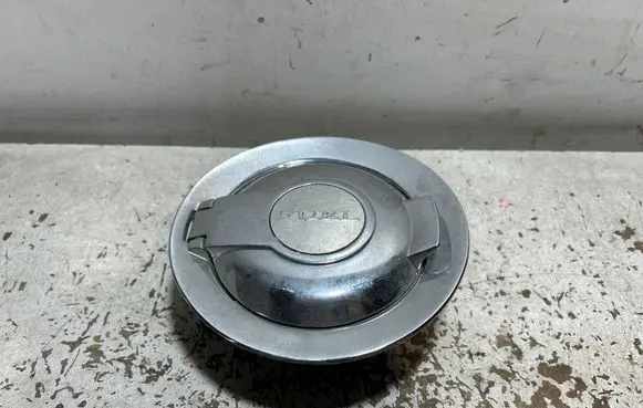 Dodge Challenger Fuel tank cap 05112873