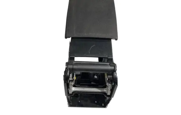 Volkswagen Golf VI Armrest 1K5864251C