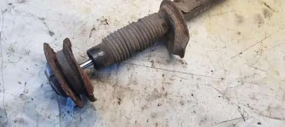 Peugeot 206 Front shock absorber/damper