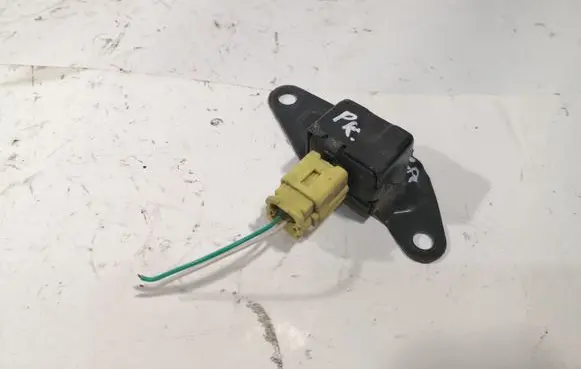 Subaru Impreza II Airbag deployment crash/impact sensor 1876006110 98231FE110
