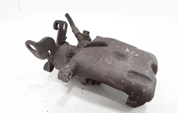 Opel Insignia A Rear brake caliper
