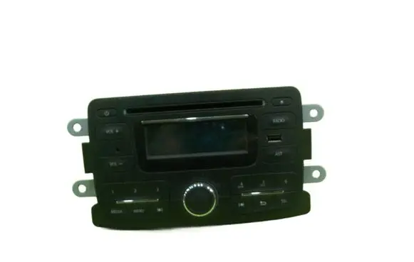 Dacia Sandero II Radio/CD/DVD/GPS head unit 281150954R XP82