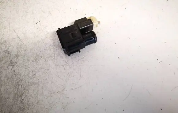 Interior temperature sensor