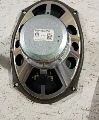Chrysler Grand Voyager V Panel speaker 45301S