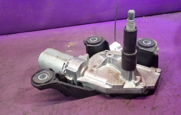 Renault Kangoo II Rear window wiper motor 8200431392