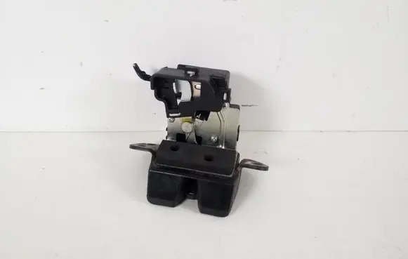 KIA Sportage Loading door lock 812303W000