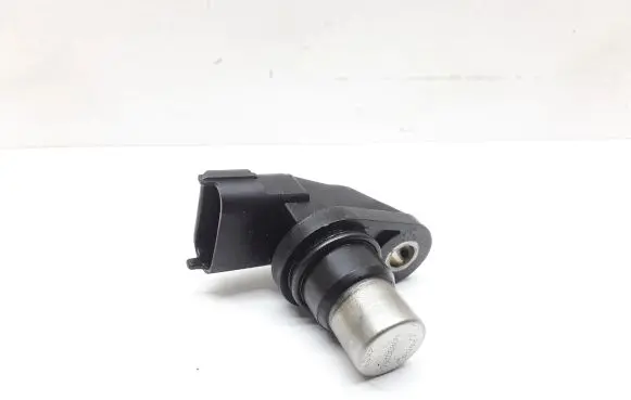 Volvo S60 Camshaft position sensor 8631533