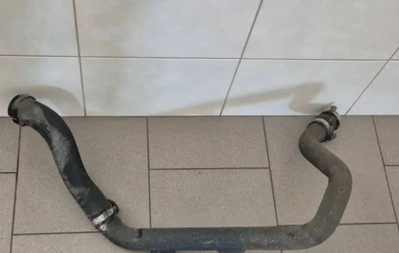 Hyundai Tucson TL Intercooler hose/pipe 28273-2A440