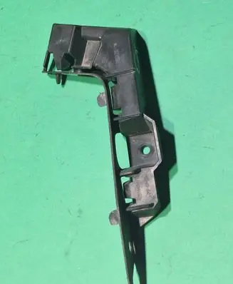 BMW X3 E83 Front bumper mounting bracket 3400920