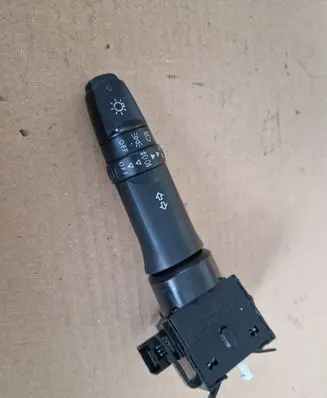 Mitsubishi L200 Light switch