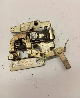 Volkswagen Transporter - Caravelle T4 Sliding door lock 721843654B