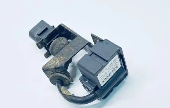 Volkswagen Phaeton ABS wheel speed sensor 4E0907651D