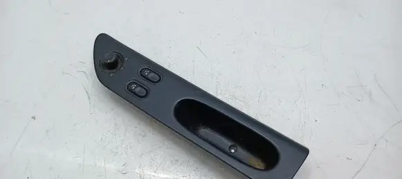 Renault Laguna I Electric window control switch 7701686