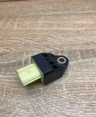 Toyota Prius (XW30) Airbag deployment crash/impact sensor 8983175010