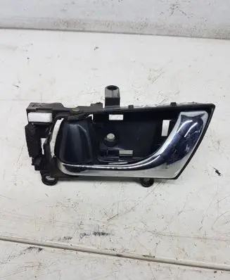 Subaru Outback Front door interior handle