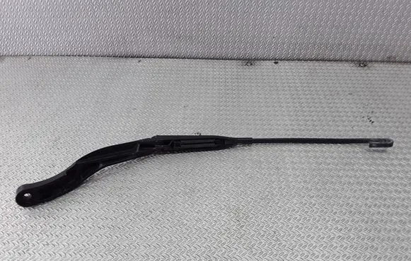 Audi A8 S8 D2 4D Front wiper blade arm 4D1955408B