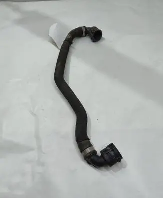 BMW 5 G30 G31 G38 Engine coolant pipe/hose 8602652 8663047