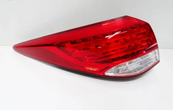 Hyundai i40 Rear/tail lights 924013Z0 1101