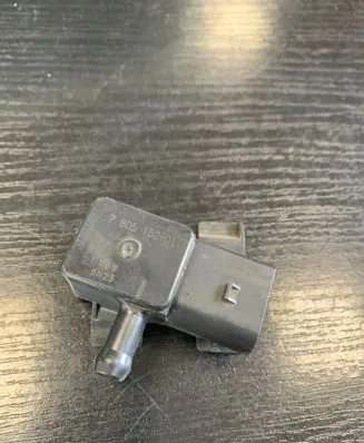 BMW 3 E90 E91 Exhaust gas pressure sensor 7894152