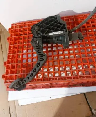 Clutch pedal