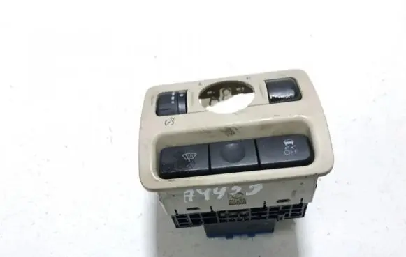 Traction control (ASR) switch