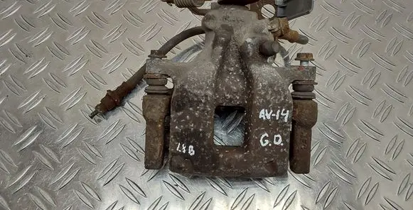 Toyota Avensis T270 Rear brake caliper