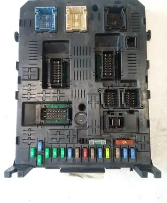 Citroen C5 Comfort/convenience module 966405888002 NE70185