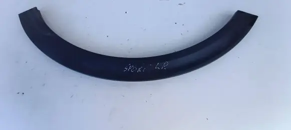 Front arch trim