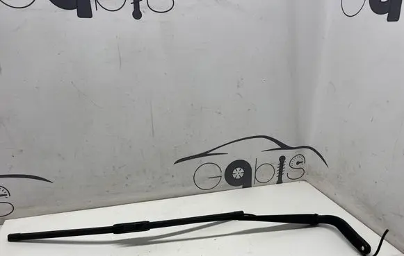 Mercedes-Benz Sprinter W906 Windshield/front glass wiper blade A9068200644