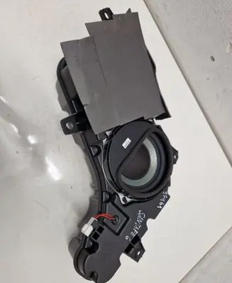 Hyundai Santa Fe Subwoofer speaker 963802W110