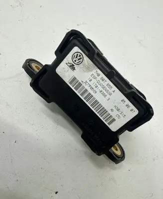 Audi A3 S3 8P ESP acceleration yaw rate sensor 7H0907655A DC77F05Y09 10170103663