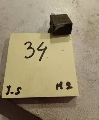Volvo S70 V70 V70 XC Other relay 953382