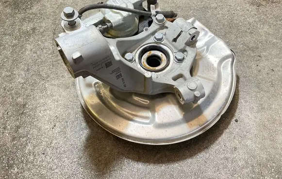 Volvo EX30 Front wheel hub spindle knuckle 80006990 T2403043000444 V335001