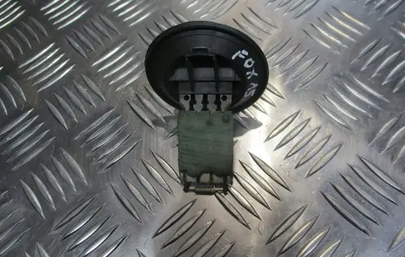 Volkswagen Fox Heater blower motor/fan resistor