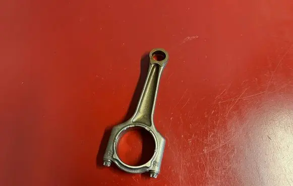 BMW X1 F48 F49 Connecting rod/conrod 8654480