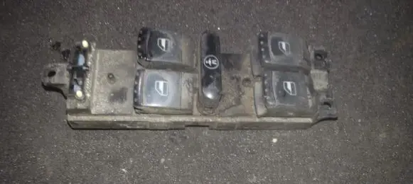 Volkswagen Golf IV Electric window control switch 1j4959857