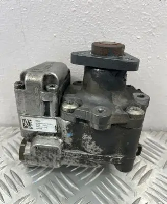 BMW 5 E60 E61 Power steering pump 762974 7652974109