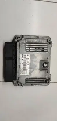 Chevrolet Captiva Engine control unit/module 25181343 0281016588 96892367