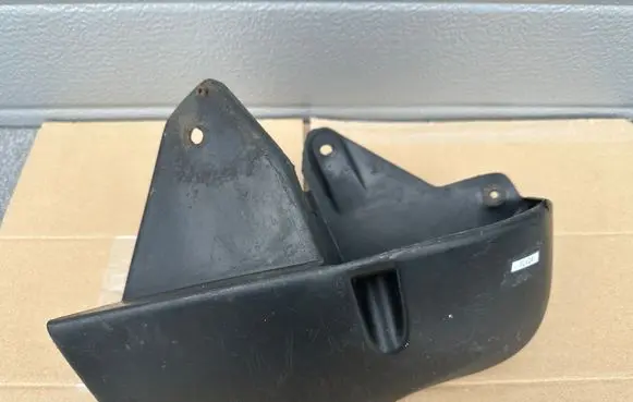 Nissan Patrol Y61 Rear mudguard 78810VC300