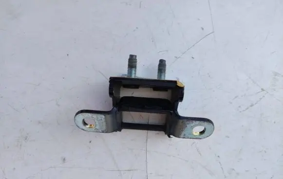 Volvo XC90 Loading door upper hinge 31371076