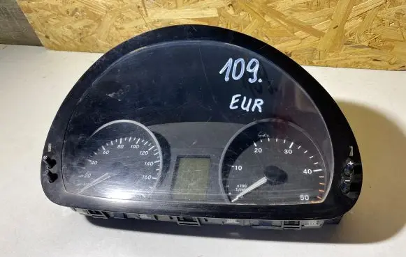 Mercedes-Benz Sprinter W906 Speedometer (instrument cluster) A906446621