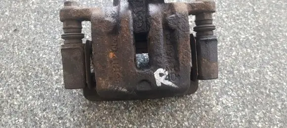Chevrolet Captiva Rear brake caliper