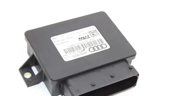 Audi A6 S6 C7 4G Hand brake control module 4H0907801H 4H0907801A