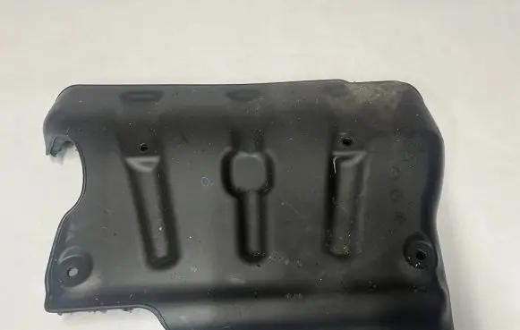Jeep Cherokee Other engine bay part 04627315AD