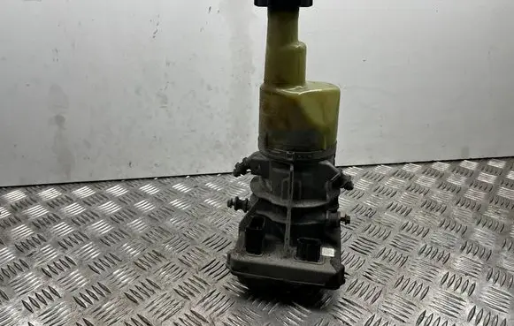 Ford Mondeo MK IV Power steering pump BG913K514AC BG913K514
