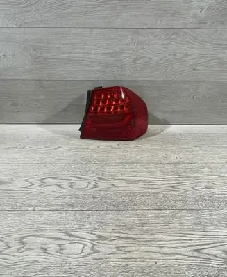 BMW 3 E90 E91 Rear/tail lights 7289426