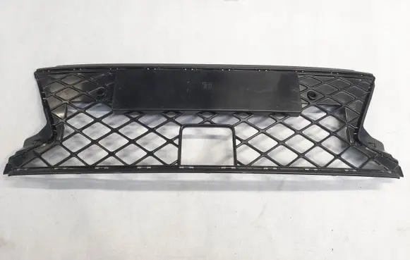 Volkswagen PASSAT B8 Front bumper lower grill 3J0853677F